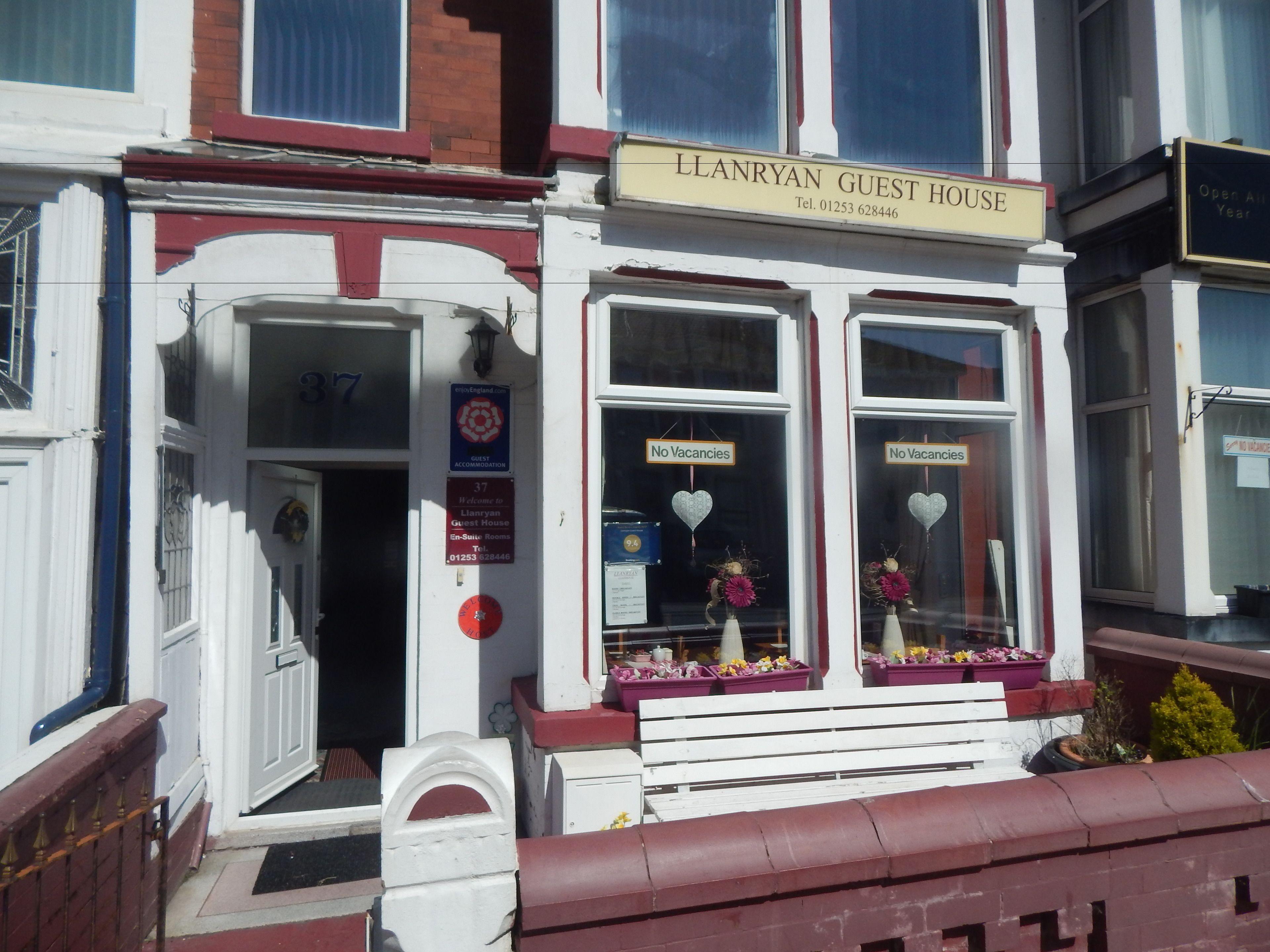Llanryan Guest House, Blackpool